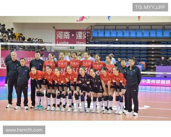 深圳排球队携手奋进实现团队协作新高度荣登全国排球团队协作榜首